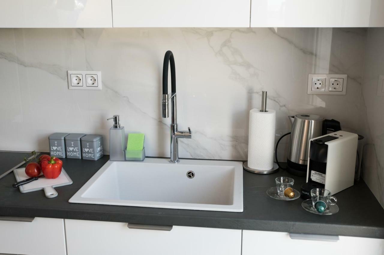 At.Thea Athens Boutique Apartments מראה חיצוני תמונה