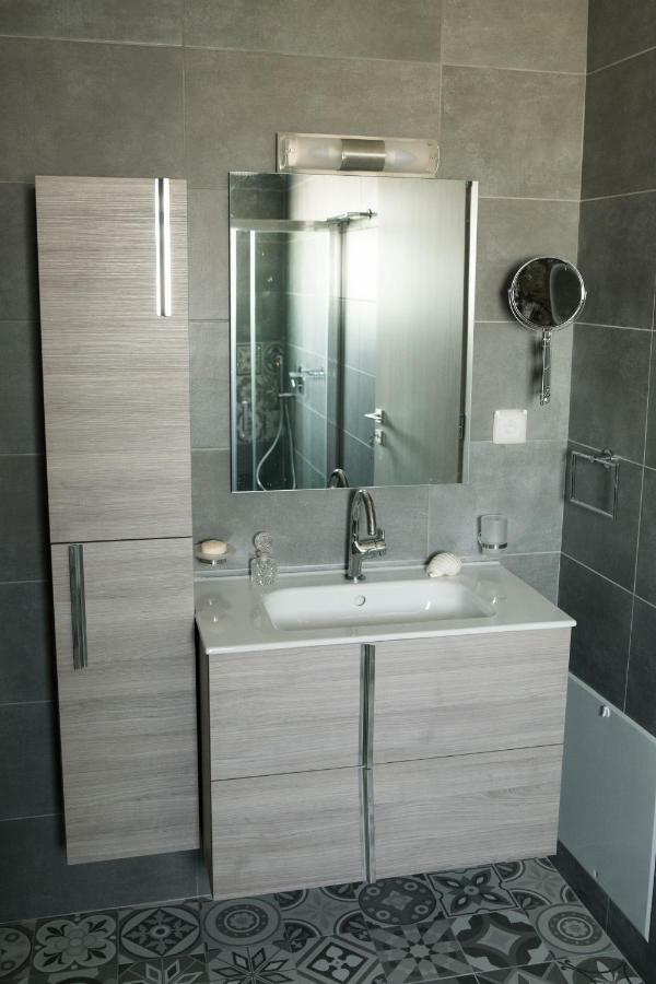 At.Thea Athens Boutique Apartments מראה חיצוני תמונה